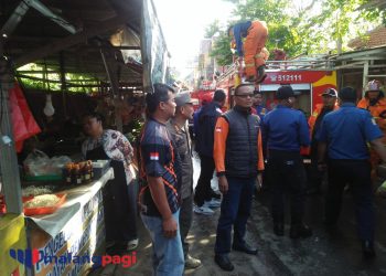 Diduga Korsleting Listrik, 7 Stan di Relokasi Pasar Batu Dilalap Api