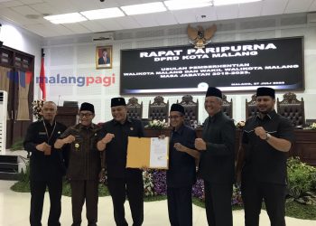 Walikota beserta Wakil Walikota Malang Diberhentikan DPRD Kota Malang