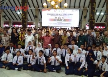 OJK Malang Beri Edukasi Keuangan Membangun Generasi Indonesia yang Inklusif