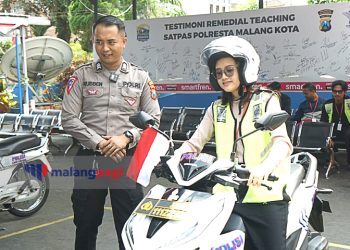 Peserta Ujian SIM di Kota Malang Bahagia, Terlepas dari Ujian Praktik ‘Horor’