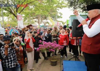 Peringati HUT Kemerdekaan ke-78 Republik Indonesia, Bupati Malang Berangkatkan Jalan Sehat Milkindo