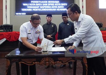 Pemkot Batu dan DPRD Kota Batu Setujui Raperda Kearsipan