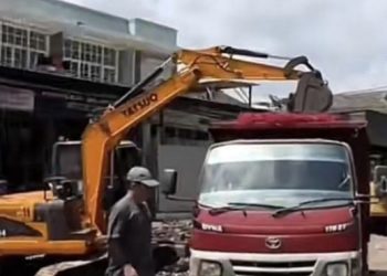Lahan Cucian Mobil di Madyopuro Akhirnya Digusur