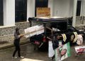 Bawaslu dan Satpol PP Kota Batu Turunkan Ratusan Baliho Kampanye Tak Sesuai Aturan