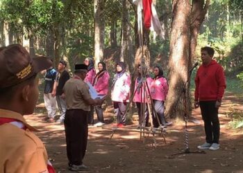 Lembaga Pendidikan Sri Wedari Latih Kemandirian Siswa Melalui Outing Class