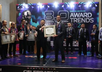 Dorong Transformasi Bisnis, Iqrok Wahyu Perdana Sabet Penghargaan dari Indonesia Award Magazine