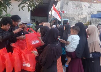 Relawan SAM Adakan Pasar Murah di Wilayah Arjosari Malang