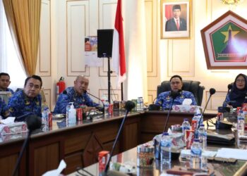 Bantu 74 Pedagang Pasar Comboran, Pj Wali Kota Malang Gunakan Anggaran BTT