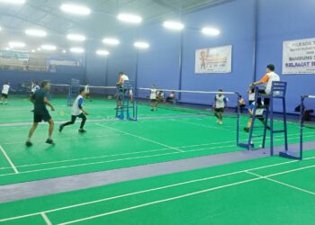 Diinisiasi JMSI Malang Raya, Eksebisi Bulutangkis Kapolresta Malang Kota Cup 2024 Berjalan Seru