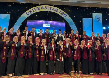 Universitas Insan Budi Utomo Kukuhkan Guru Hebat untuk Program PPG
