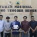 Tujuh Pendaki Ilegal Gunung Semeru Disanksi Blacklist 5 Tahun Hingga Tanam Pohon