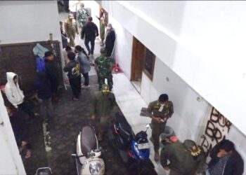 17 Pasangan Bukan Suami Istri dan Open BO Digrebek Satpol PP Kota Malang