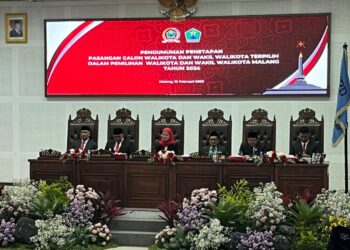 Resmi Ditetapkan, Dewan Antarkan Wahyu-Ali Menjadi Pemimpin Kota Malang