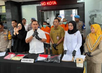 Ditinggal Istri Kerja di Luar Negeri, Dua Bapak di Kota Malang Tega Setubuhi Anak Kandung