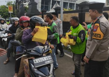 Polresta Malang Kota Ajak Driver Ojol Berbagi Kebaikan ke Masyarakat