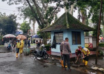 Kerja Bakti Minggu Bersih Langkah Awal Persiapan Event Madyopuro Mangano