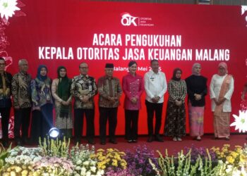 Hadiri Pengukuhan Kepala OJK Malang, Wali Kota Wahyu  Hidayat Dorong Penguatan Sinergi dan Inovasi Keuangan Daerah