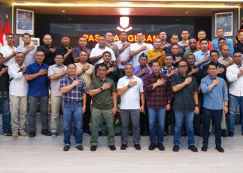 Perwira Tinggi Polri Hidupkan Sejarah Brimob Lewat Buku Brimob Penjaga Negeri