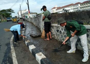 Wujudkan Wilayah Bersih, Kelurahan Tunjungsekar Ajak Warga Dukung Dasa Bakti Wali Kota Malang