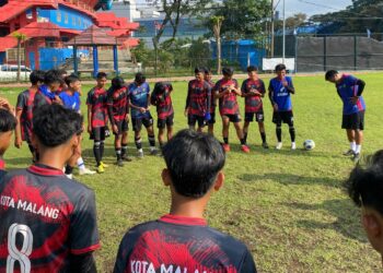 Tim Sepak Bola Kota Malang Gelar Latihan Terakhir Jelang Laga Perdana Porprov Jatim IX 2025