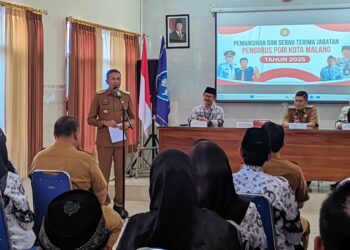 Wali Kota Kukuhkan Pengurus PGRI Kota Malang 2025–2030, Komitmen Tingkatkan Kesejahteraan Guru