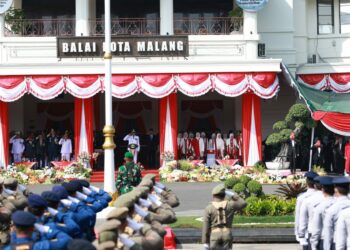 Upacara HUT RI ke-80, Wali Kota Malang Ajak Masyarakat Teladani Semangat Pahlawan