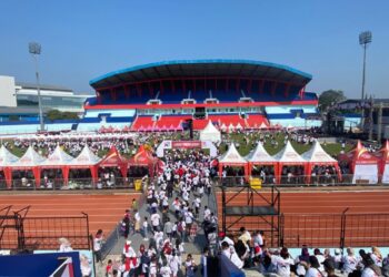 Rayakan HUT RI ke-80, 12 Ribu Peserta Ramaikan Gajayana Jalan Sehat Bersama PSI