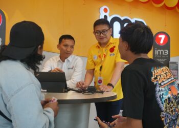 Indosat Rayakan Harpelnas 2025, Pelanggan Jawa Timur Dapat Kejutan Spesial