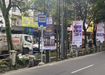 Bus Stop Trans Jatim di Sawojajar Dinilai Berbahaya, Dishub Siapkan Evaluasi dan Pemindahan