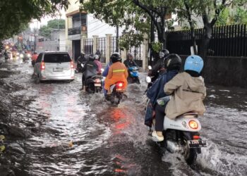Hujan Deras Picu 39 Titik Banjir di Kota Malang, Kedalaman Capai 165 Sentimeter