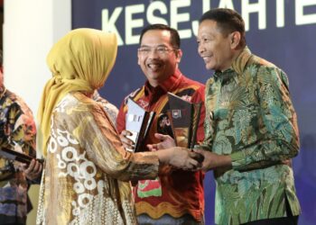 Kolaborasi Proklim Kota Malang Raih Dua Penghargaan Nasional dari KLH