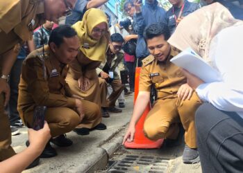 Akibat Keterlambatan, Kontraktor Proyek Drainase Suhat Lunasi Denda Rp108 Juta