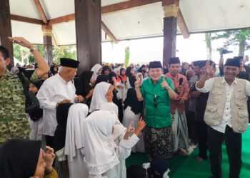 Safari Ramadan Hari ke-10, PT ACA Bagikan 1.140 Santunan Yatim Piatu di Singosari dan Lawang
