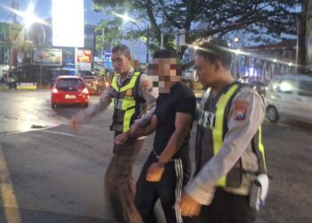 Polisi dan Warga Gagalkan Percobaan Bunuh Diri di Jembatan Suhat Malang