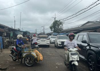 Pemkot Malang Pasang Pagar di Pasar Gadang, Pembeli Tak Bisa Lagi Transaksi di Pinggir Jalan