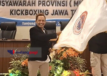 Dramatis! Widodo Akhirnya Terpilih Sebagai Ketua Umum Kickboxing Jatim Periode 2022-2030