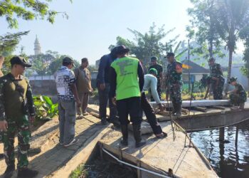 Jembatan Wisata Juang Wonokoyo Diperlebar, TNI dan Warga Gotong Royong Buka Akses UMKM hingga Hasil Pertanian