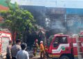 Warung Madura di Tidar Terbakar Hebat, Satu Korban Tewas Terjebak di Bak Mandi